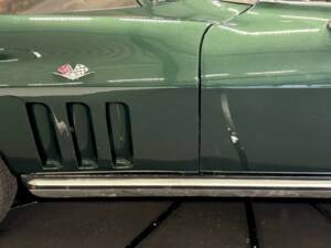 Bild 12/35 von Chevrolet Corvette Sting Ray Convertible (1965)