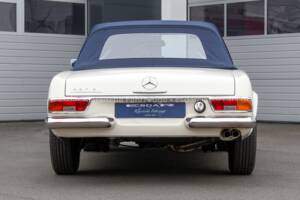 Afbeelding 7/31 van Mercedes-Benz 230 SL (1967)