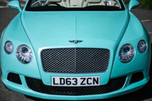 Image 12/38 of Bentley Continental GTC V8 (2013)