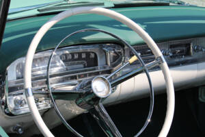Immagine 32/40 di Cadillac 62 Convertible (1956)