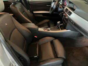 Bild 12/23 von ALPINA B3 S Bi-Turbo (2010)