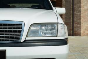 Bild 18/50 von Mercedes-Benz C 200 Kompressor (1996)