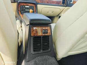 Image 25/50 of Jaguar XJR 4.0 Supercharged (1996)