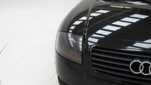 Bild 10/15 von Audi TT 1.8 T (2001)