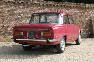 Bild 48/50 von Alfa Romeo Giulia Nuova Super 1300 (1975)
