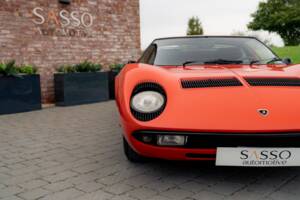 Bild 4/85 von Lamborghini Miura P 400 (1967)