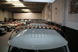 Image 23/50 of Volkswagen T1 panel van (1964)