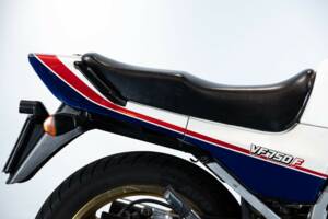 Bild 36/50 von Honda DUMMY (1983)