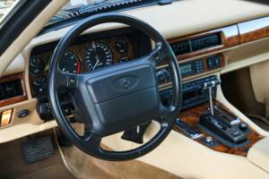 Obraz 37/50 pojazdu Jaguar XJS 4.0 (1994)