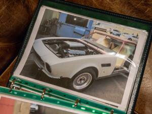 Afbeelding 60/62 van Aston Martin V8 Vantage X-Pack (1987)