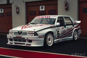 Imagen 15/81 de Alfa Romeo 75 1.8 Turbo (1990)