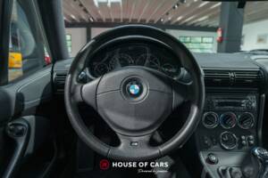 Bild 16/23 von BMW Z3 Coupé 3.0 (2001)