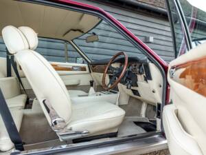 Afbeelding 29/62 van Aston Martin V8 Vantage X-Pack (1987)