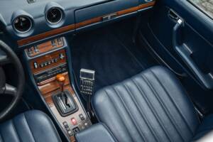 Bild 40/83 von Mercedes-Benz 300 D Turbodiesel (1983)