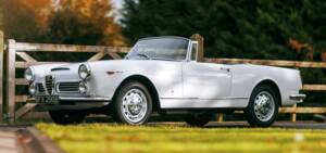 Imagen 46/50 de Alfa Romeo 2600 Spider (1964)