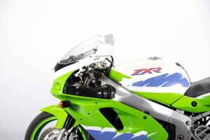 Image 25/49 of Kawasaki ZX-R 750 (1994)