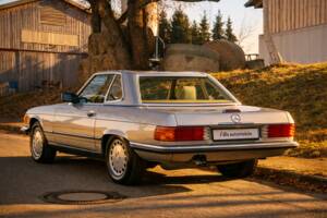 Bild 13/30 von Mercedes-Benz 560 SL (1989)