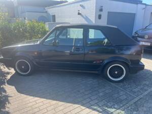 Image 12/78 de Volkswagen Golf Mk I Convertible 1.8 (1989)
