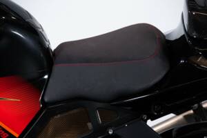 Bild 48/50 von Aprilia DUMMY (2005)