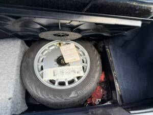 Image 15/20 of Mercedes-Benz 300 SL-24 (1992)