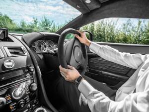 Immagine 11/50 di Aston Martin V12 Zagato (2013)