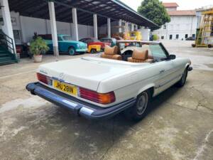 Bild 8/57 von Mercedes-Benz 450 SL (1975)