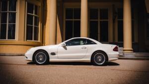 Bild 3/25 von Mercedes-Benz SL 550 (USA) (2007)