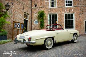 Image 52/61 of Mercedes-Benz 190 SL (1959)