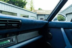 Afbeelding 26/61 van Porsche 911 Carrera 4 (1990)