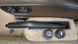 Bild 50/50 von Porsche 928 S (1986)