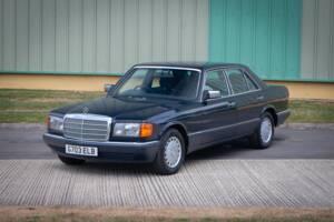 Bild 2/29 von Mercedes-Benz 300 SE (1990)
