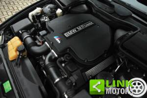 Image 9/10 of BMW M5 (2000)