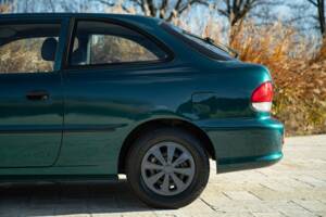 Bild 15/43 von Hyundai Accent 1.3 (1997)