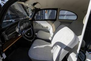 Image 2/8 of Volkswagen Beetle 1200 (1964)