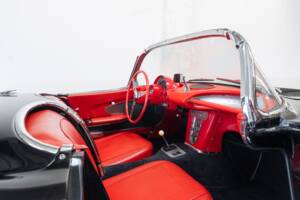 Immagine 19/32 di Chevrolet Corvette (1959)