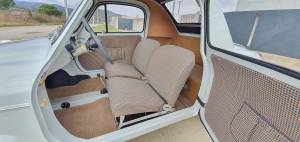 Bild 24/48 von Piaggio Vespa 400 (1957)