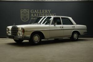 Bild 25/50 von Mercedes-Benz 280 SE (1970)
