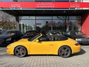 Bild 1/30 von Porsche 911 Carrera 4S (2005)