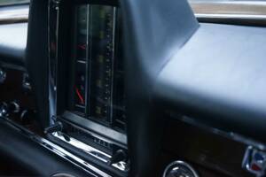 Image 11/24 of Mercedes-Benz 220 S b (1965)