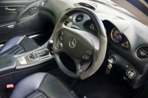 Image 21/23 de Mercedes-Benz SL 55 AMG (2007)