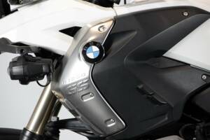 Image 24/50 of BMW DUMMY (2010)