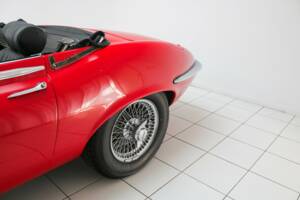 Bild 30/48 von Jaguar E-Type V12 (1973)
