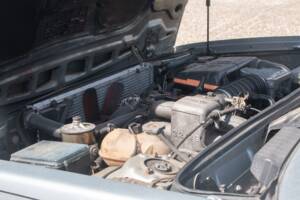Bild 45/50 von BMW 635 CSi (1984)