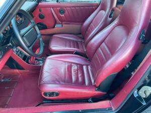 Immagine 10/20 di Porsche 911 Carrera 3.2 (1988)