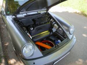Image 31/42 of Porsche 911 Carrera 2 (1900)