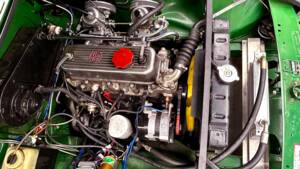 Image 14/14 of MG MGB (1976)