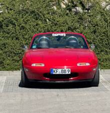 Image 2/7 of Mazda MX-5 1.6 (1991)
