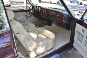 Bild 9/17 von Rolls-Royce Corniche I (1976)