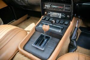 Bild 28/38 von Aston Martin V8 (1974)