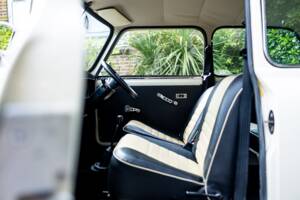 Image 29/50 de Rover Mini Mayfair (1988)